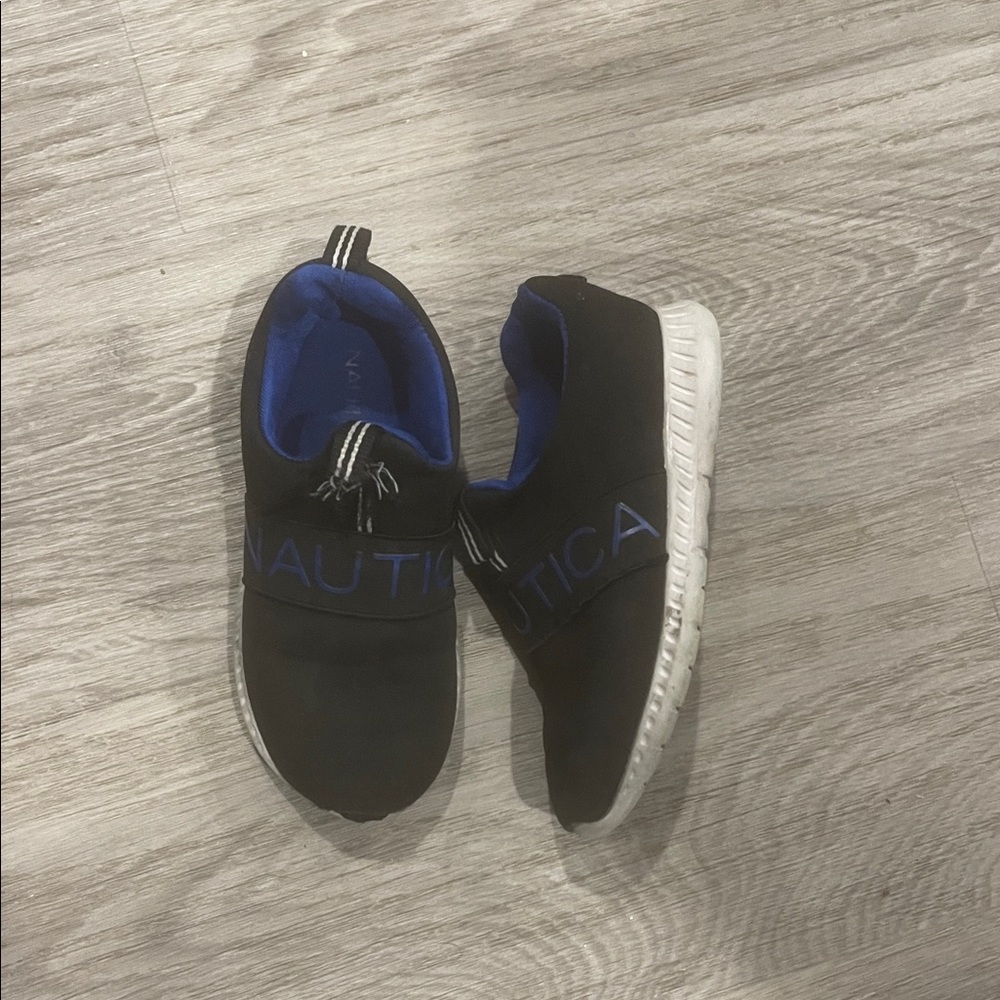 Nautica Black and Blue Casual Sneakers